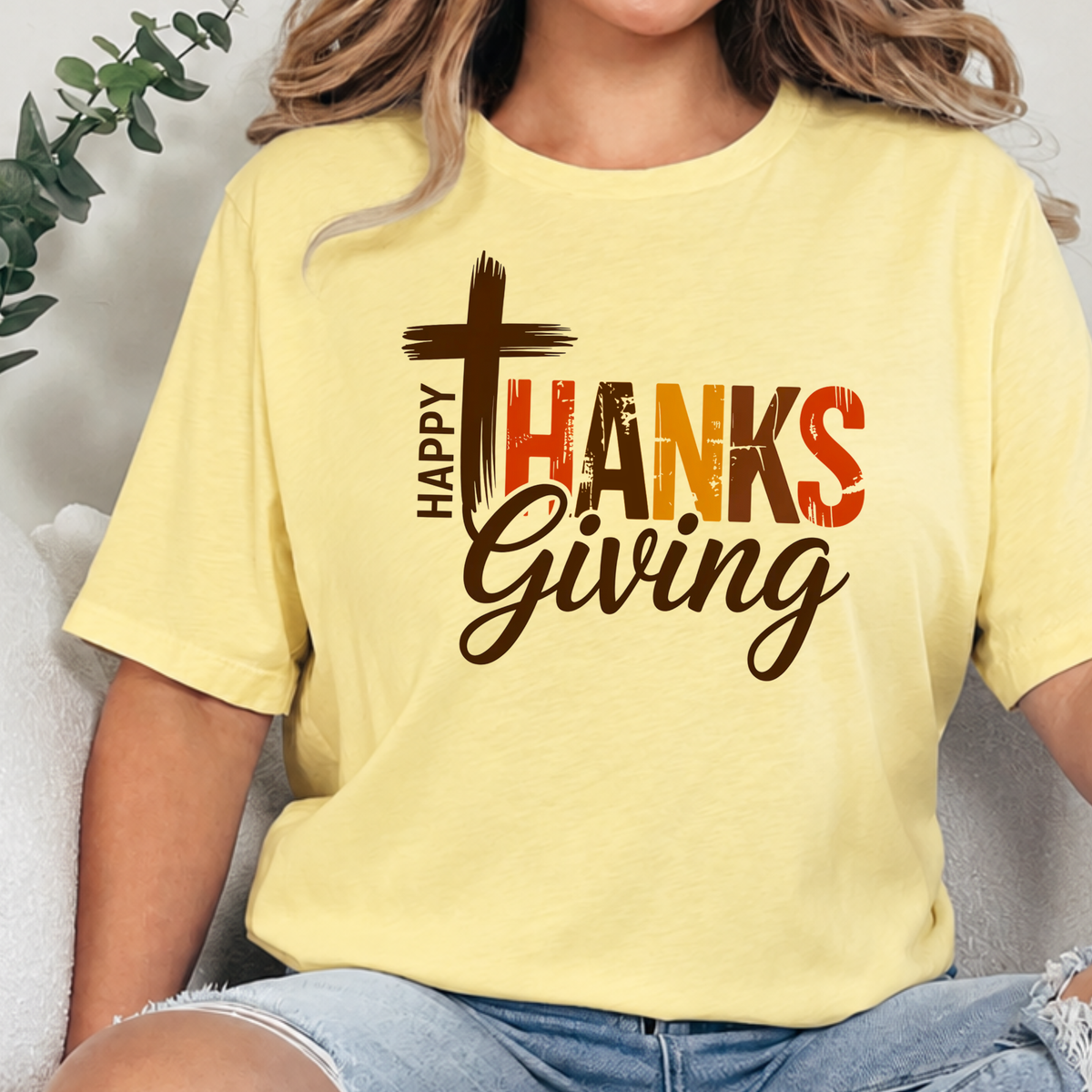 Happy Thanksgiving Cross Graphic Tee - Heather French Vanilla