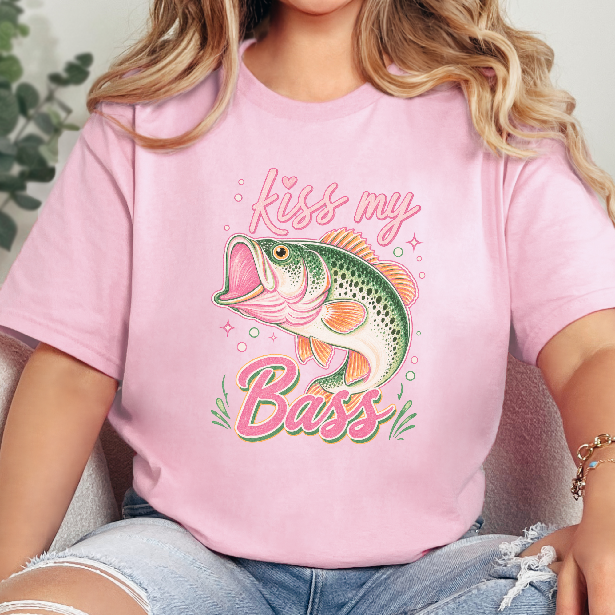 Kiss My Bass Graphic Tee - Pink
