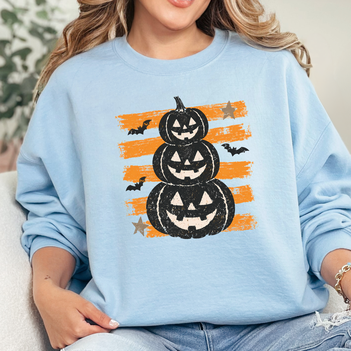 Retro Vintage Halloween Pumpkin Graphic Sweatshirt - Light Blue