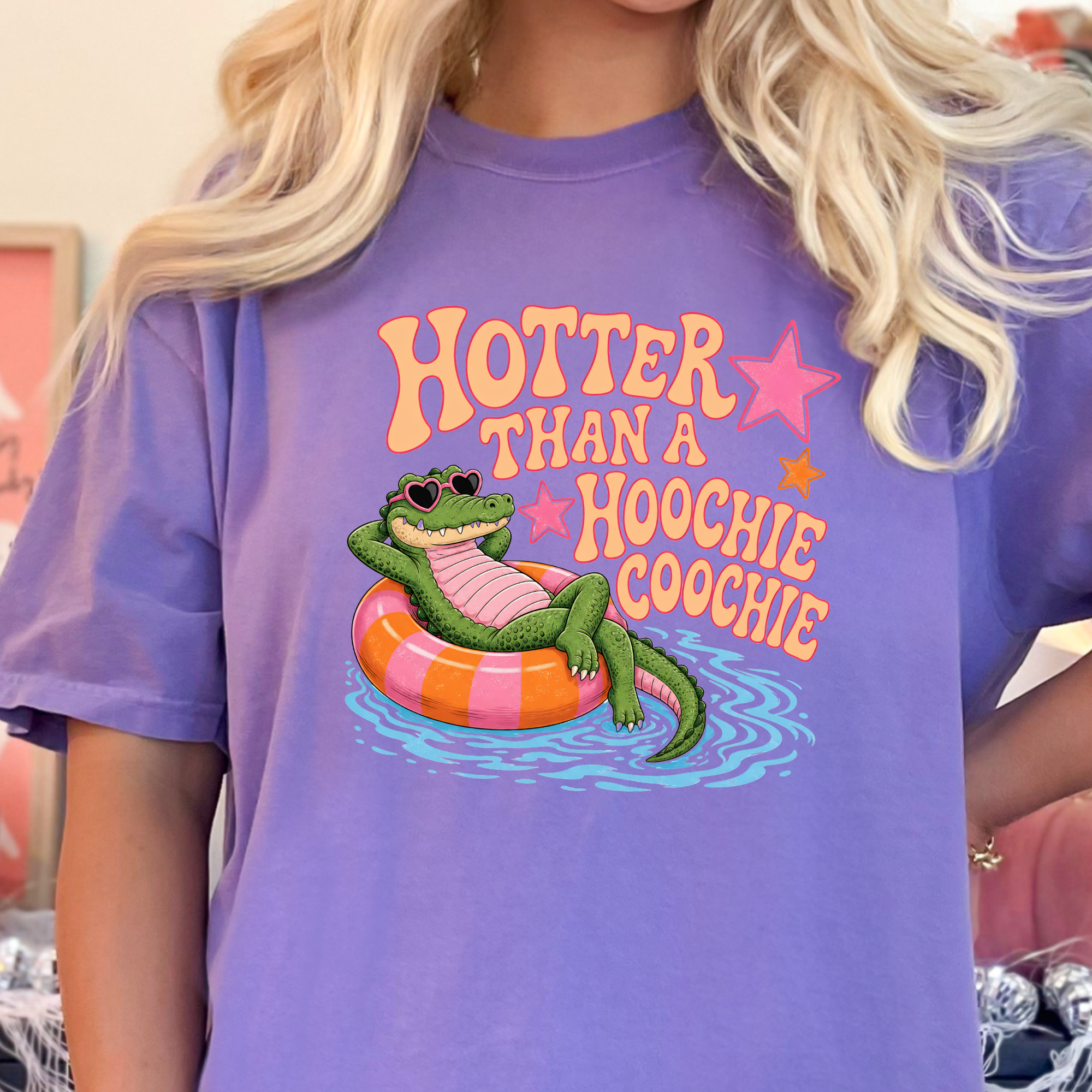 Gator Hoochie Coochie Graphic Tee - CC Violet