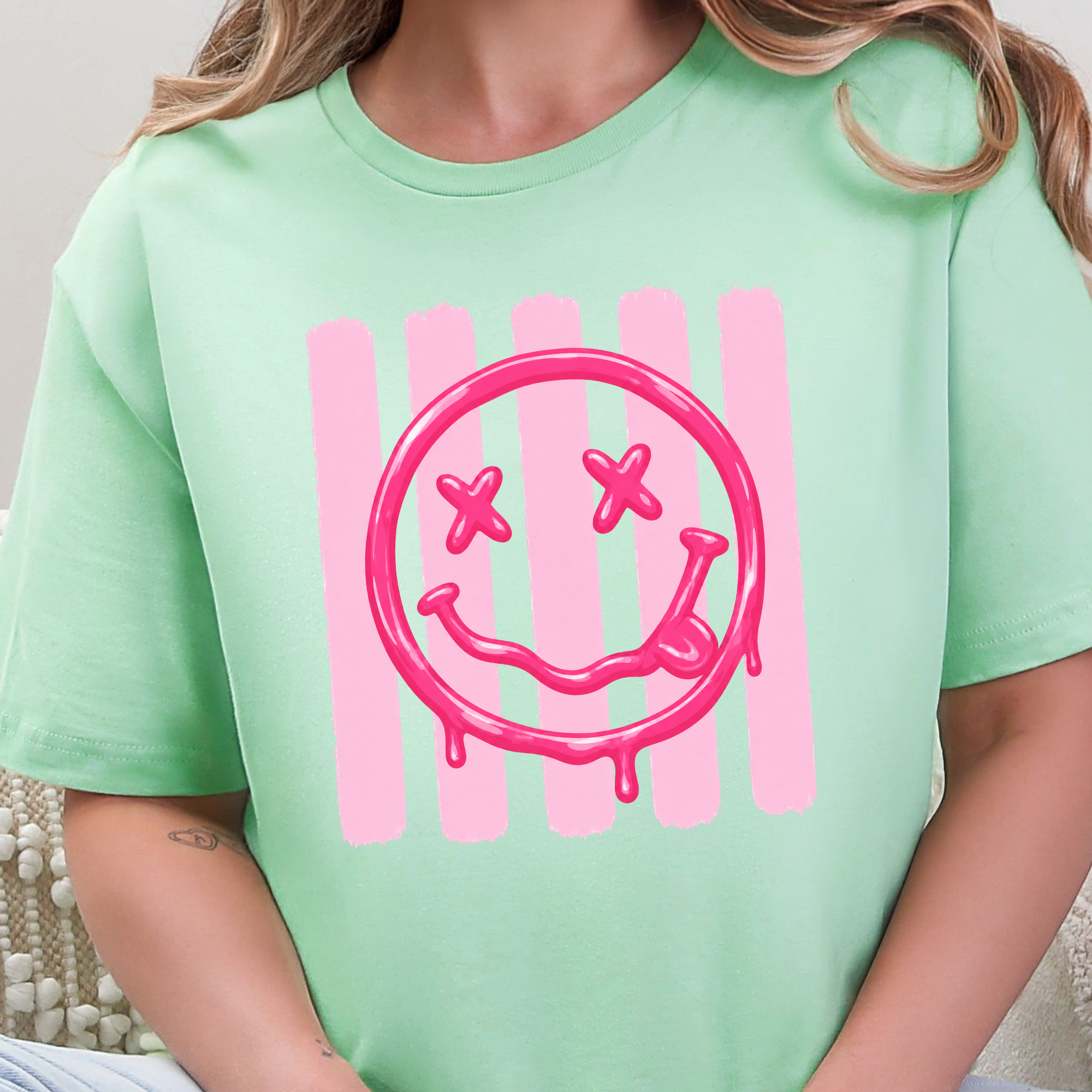 Smiley Face Graphic Tee - Mint Tee